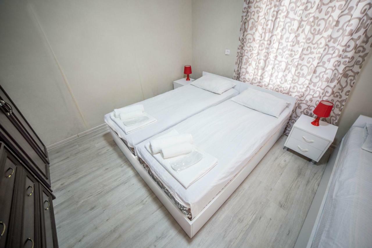 Guest House Theodora Kutaisi Exterior photo